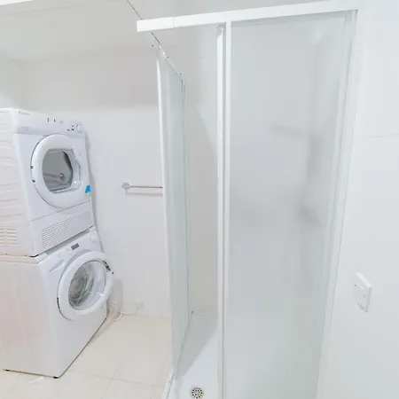 Luxury Seaview & Pool-hosted By Sweetstay * Меллиеха