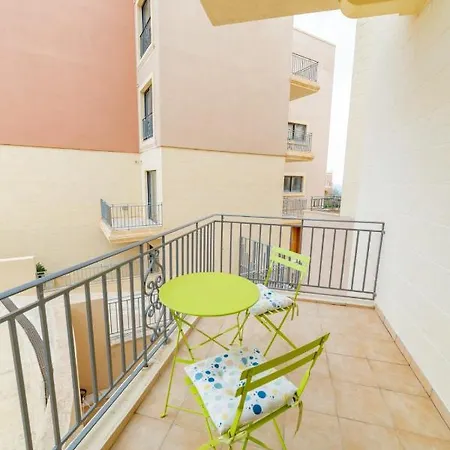 Luxury Seaview & Pool-hosted By Sweetstay * Меллиеха