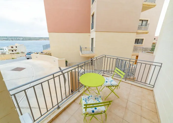 Διαμέρισμα Luxury Seaview & Pool-hosted By Sweetstay Mellieħa